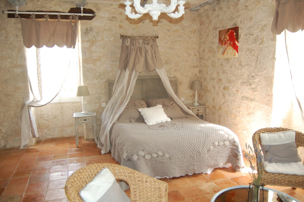 chambre d'hote-sud ouest- piscine - Maison d'hôtes Lapiade